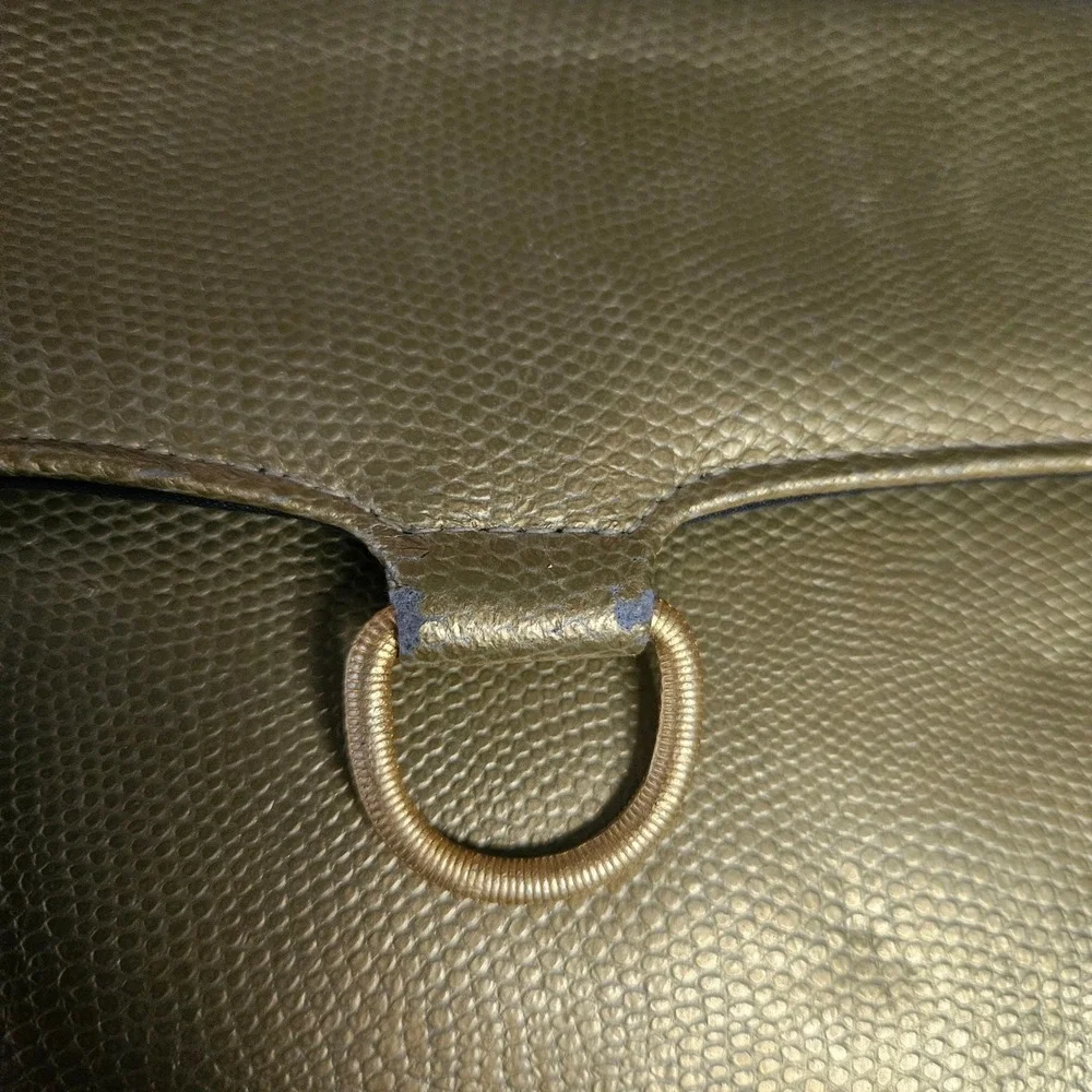 Vintage gold metallic